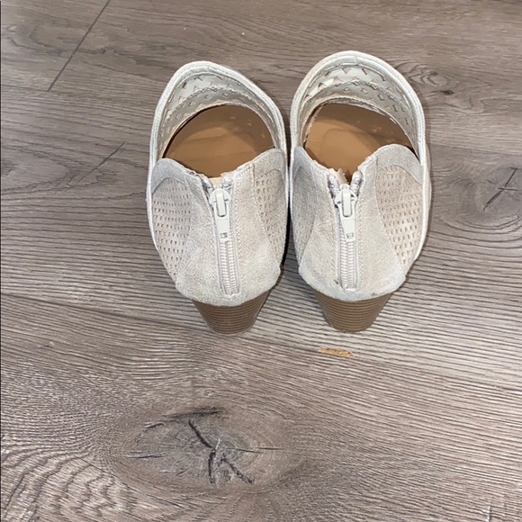 Nude Lasercut Booties Size 7 - Picture 3 of 6